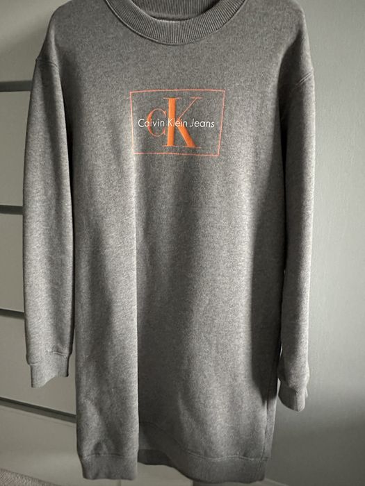 Ciepła sukienka Calvin Klein