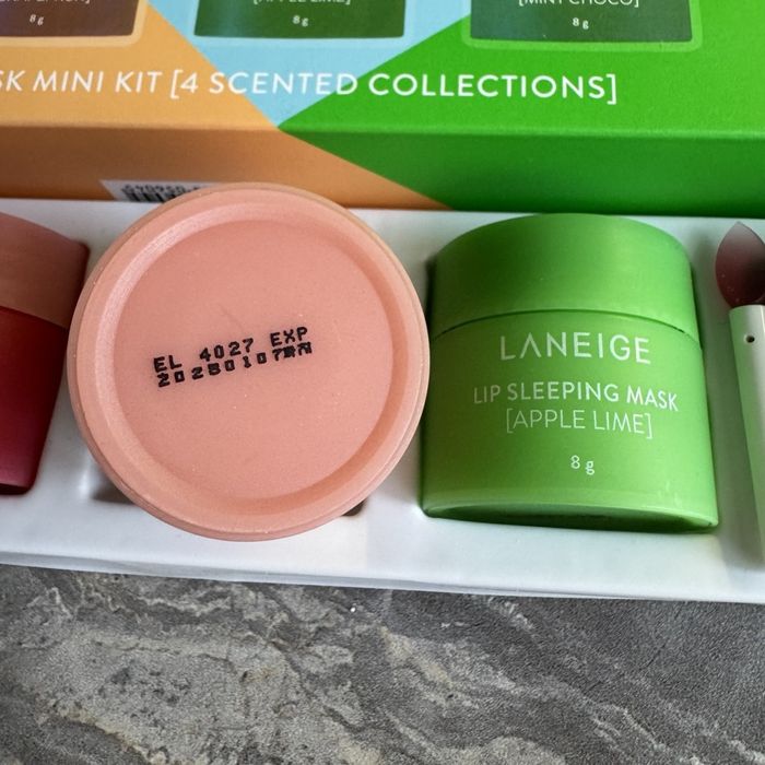 Laneige нічна маска для губ бальзам для губ