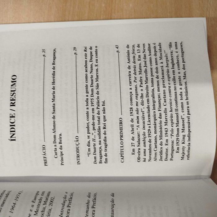 Salazar e o Rei ( que não foi) - Fernando Amaro Monteiro