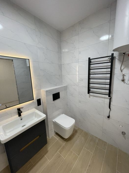 Продам 1 комнатную двухстороннюю 42,7 м ЖК Мира 2 pp1