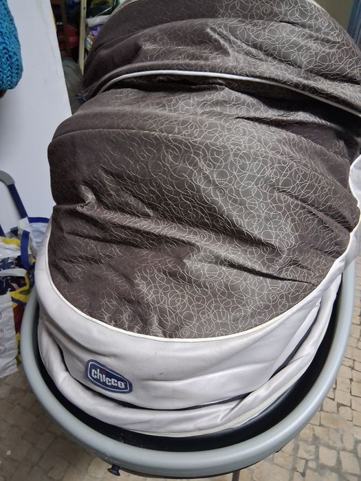 Carrinho bebê ,Alcofa ,equipamento ginasio