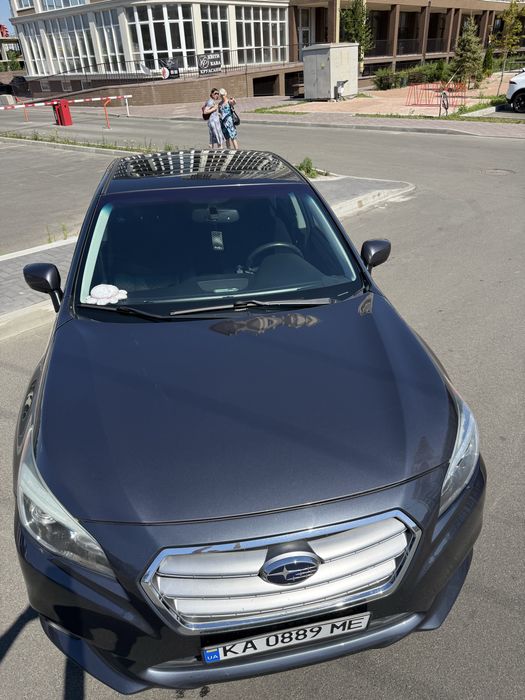 Subaru legacy.
