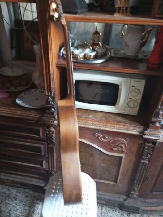 Guitarra antiga mais de 40 anos