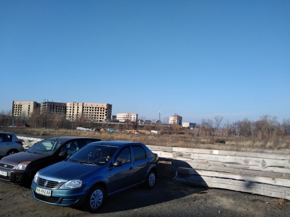 Участок 40 сот. Троещина. Под застройку. Суперфасад на ул.Милославская