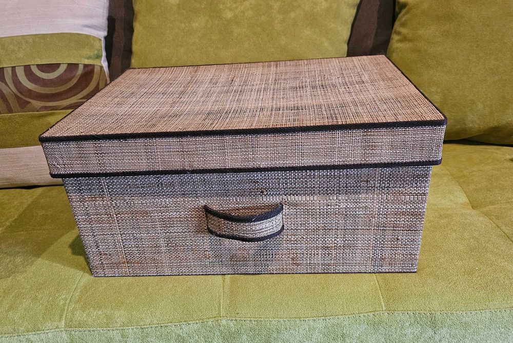 Caixa de arrumação decorativa