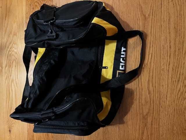KIT Com Luvas de MMA, boxe e Muay Thai, saco de desporto e caneleiras