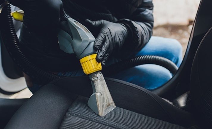 Lavagem de carros e sofás - Serviço Profissional à Domicílio