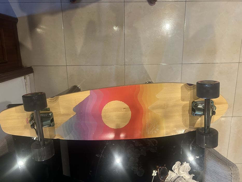 Skate profissional novo com capa de proteçao