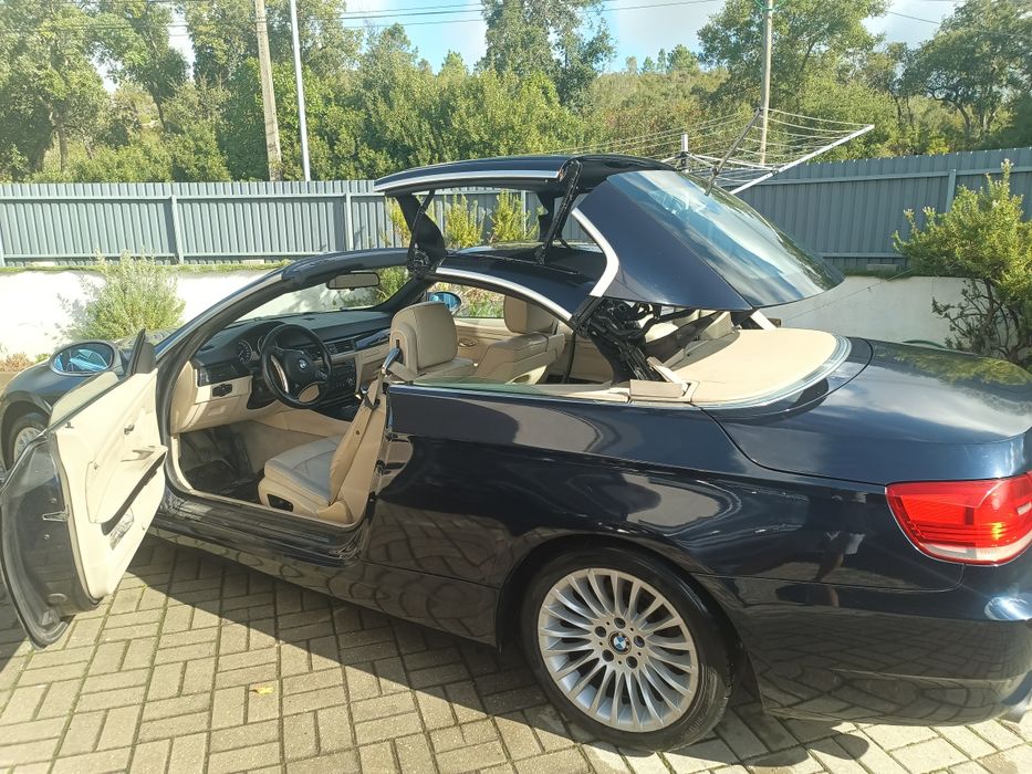 BMW 320 d modelo E93