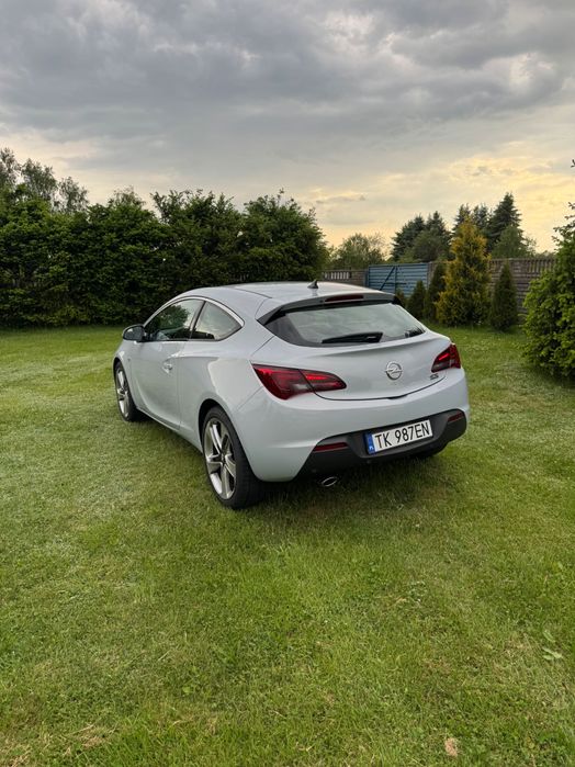 Opel Astra J GTC Nawigacja