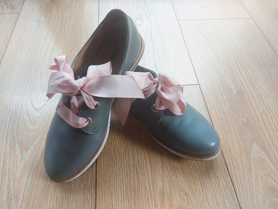 Buty damskie, obuwie (rozmiar: 37)