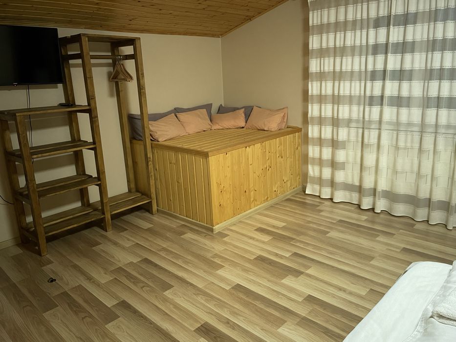 Кімната для тривалого проживання ( будинок/дім/квартира)