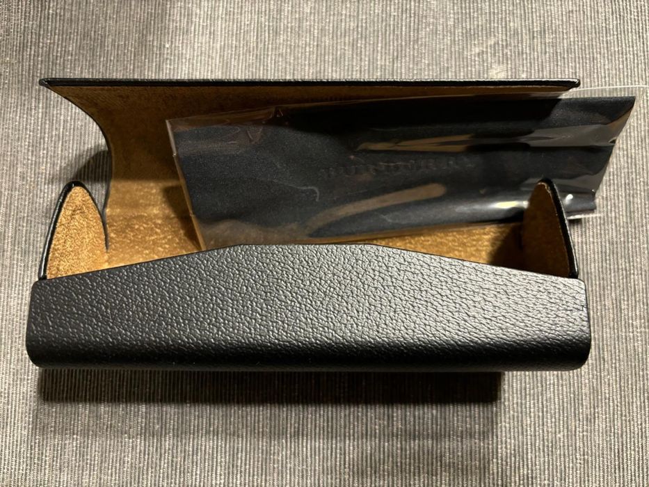 Etui na okulary Burberry