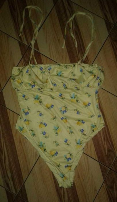 Стильний купальник великого розміру ASOS