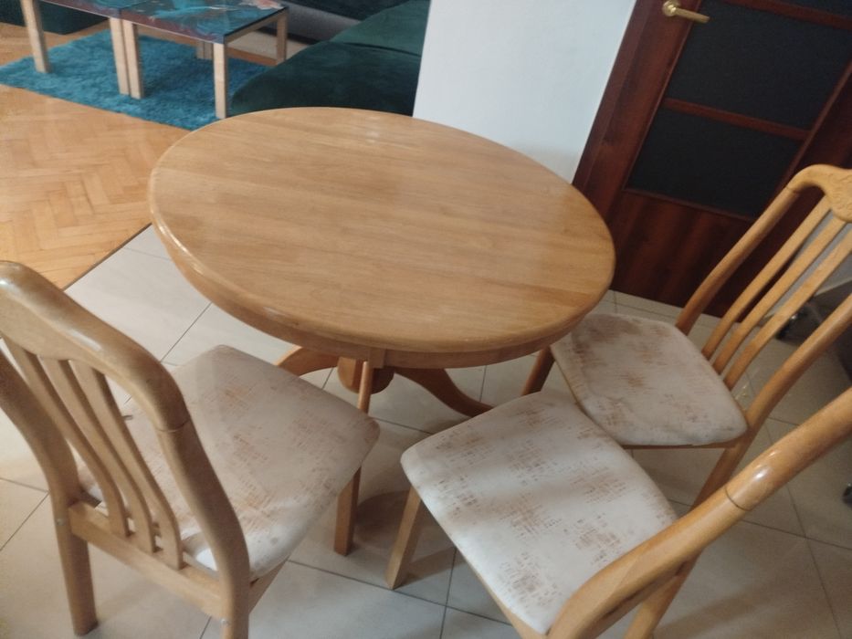 Stół i 3 krzesła LUB SAME krzesła