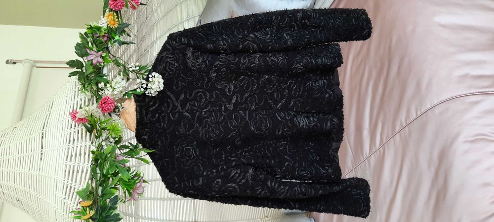 2 Blazers pretos de excelente qualidade, tm:M/L