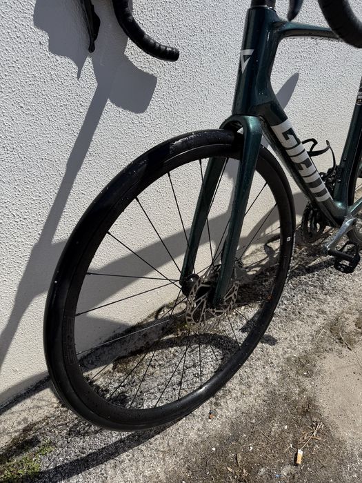 GIANT Advanced Defy 3 Carbono 2025 (BEM NEGOCIAVEL)
