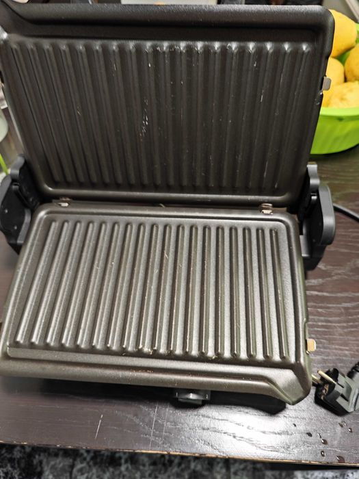 Torradeira /Grelhador marca Tefal