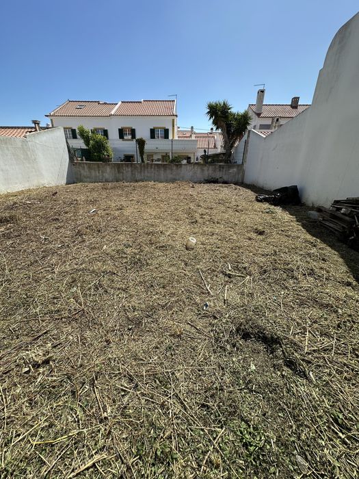 Limpeza de Terrenos e Quintas | O Moço do Laré