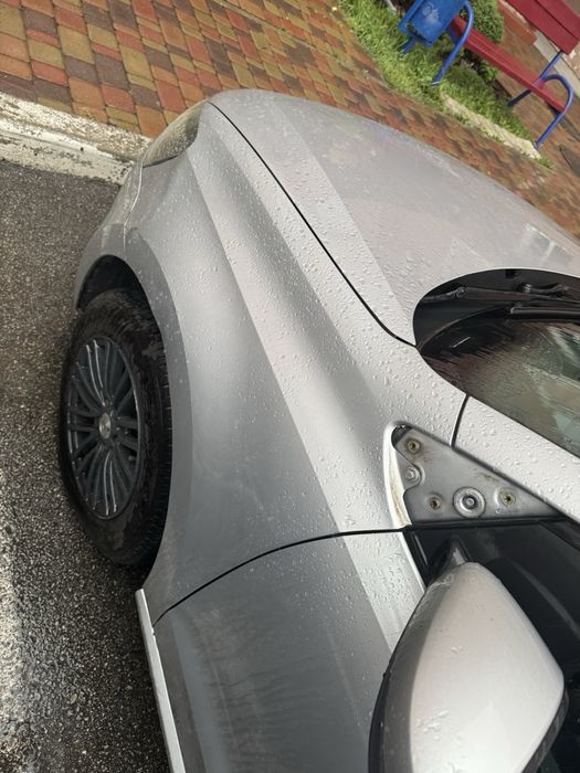 Крило ліве переднє volkswagen polo 2012