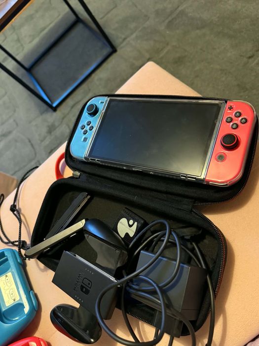 Nintendo Switch Oled Desbloqueada