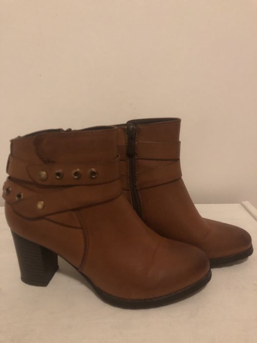 Botins castanhos (camel)- Calçado Guimarães - Nº 36