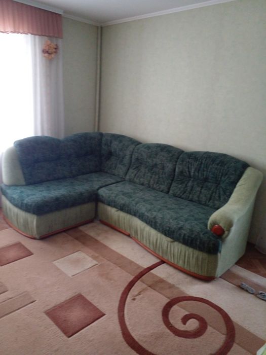 Продається диван і 2 кресла