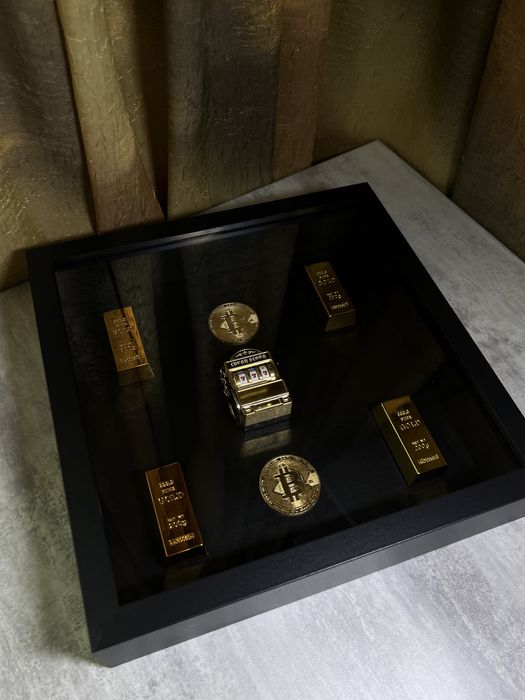 Картина постер 3д casino,bitcoin,gold