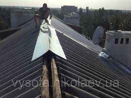 Перекриття та ремонт даху заміна коньків водостоків покраска крыш