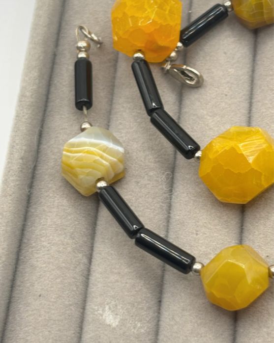 Naszyjnik żółty szafir i onyks 0900