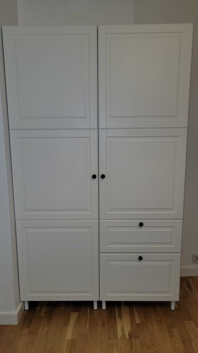 Ikea Besta szafki z frontami białe
