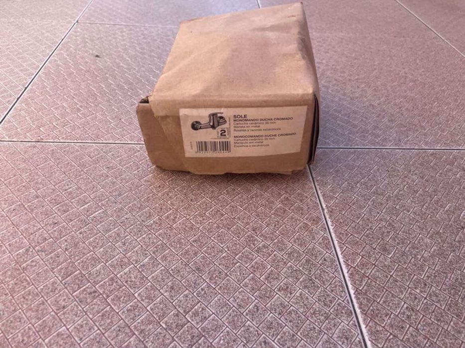 Vendo Torneira nova