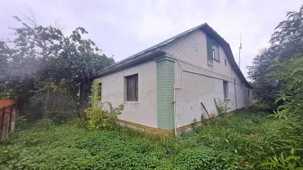 СМ Продам будинок 171 м² центр Брусилова для великої родини