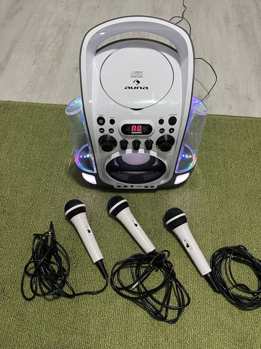 Karaoke Auna com efeito luzes