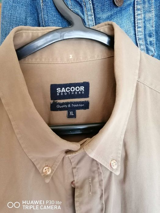 Camisa de qualidade em ótimo estado XL