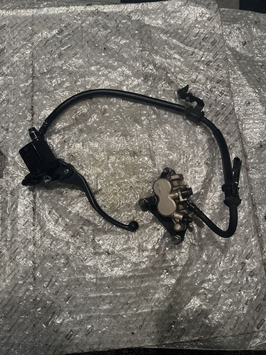 Honda CBR 125 R Pompa Hamulcowa Klamka Zacisk Hamulcowy Oplot cbf