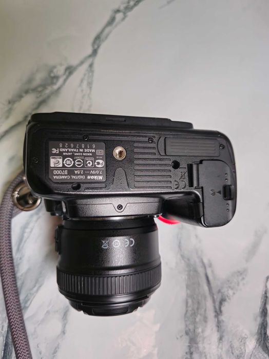 Дзеркальний фотоапарат Nikon d7000
