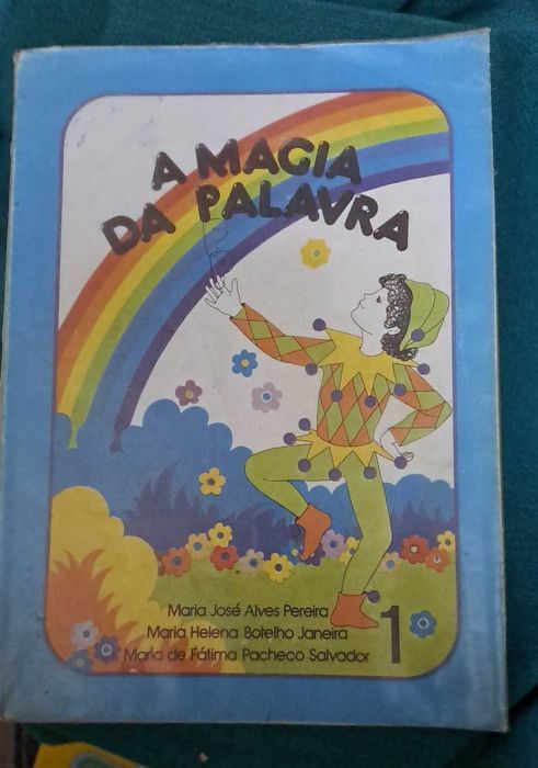 Livros escolares antigos