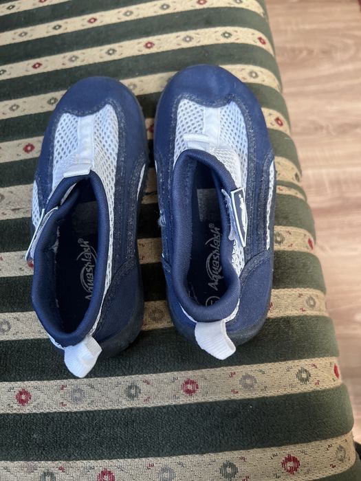 Buty do wody rozmiar 31 regulowane