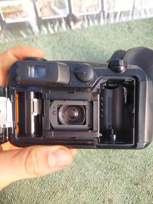 câmara antiga funcionando usando filme