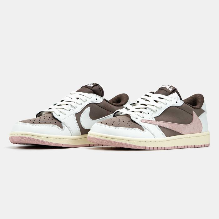 Жіночі Кросівки Nike Air Jordan 1 Low x Travis Scott 36-41