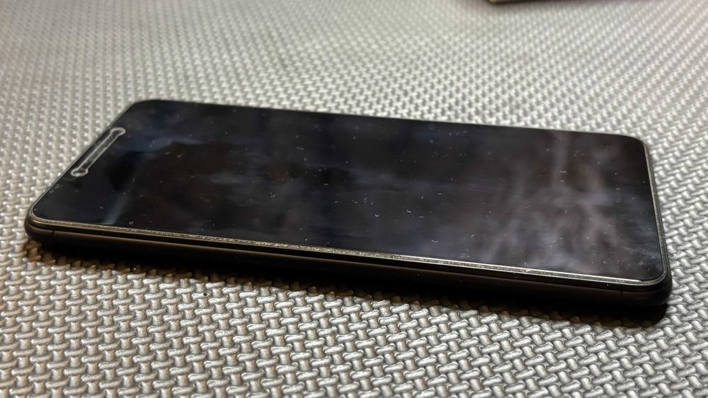 Smartfon Xiaomi Redmi 6A 2GB/16GB + gratisy