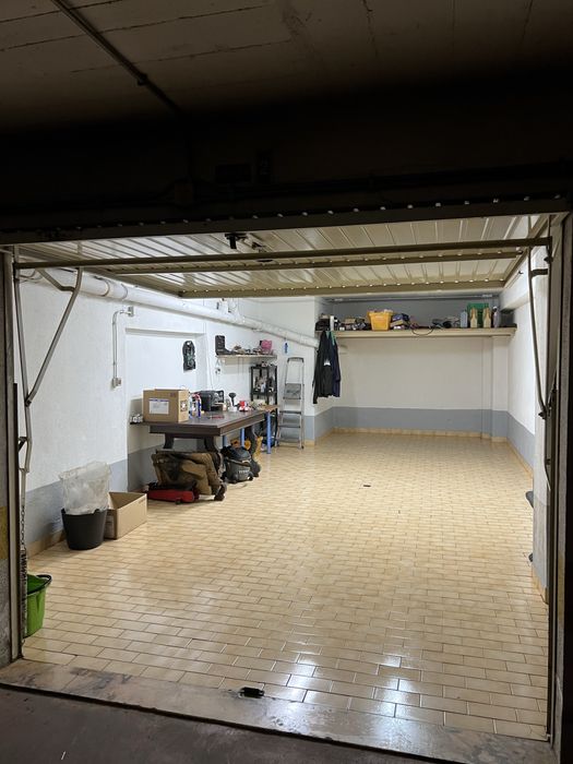 Garagem para venda
