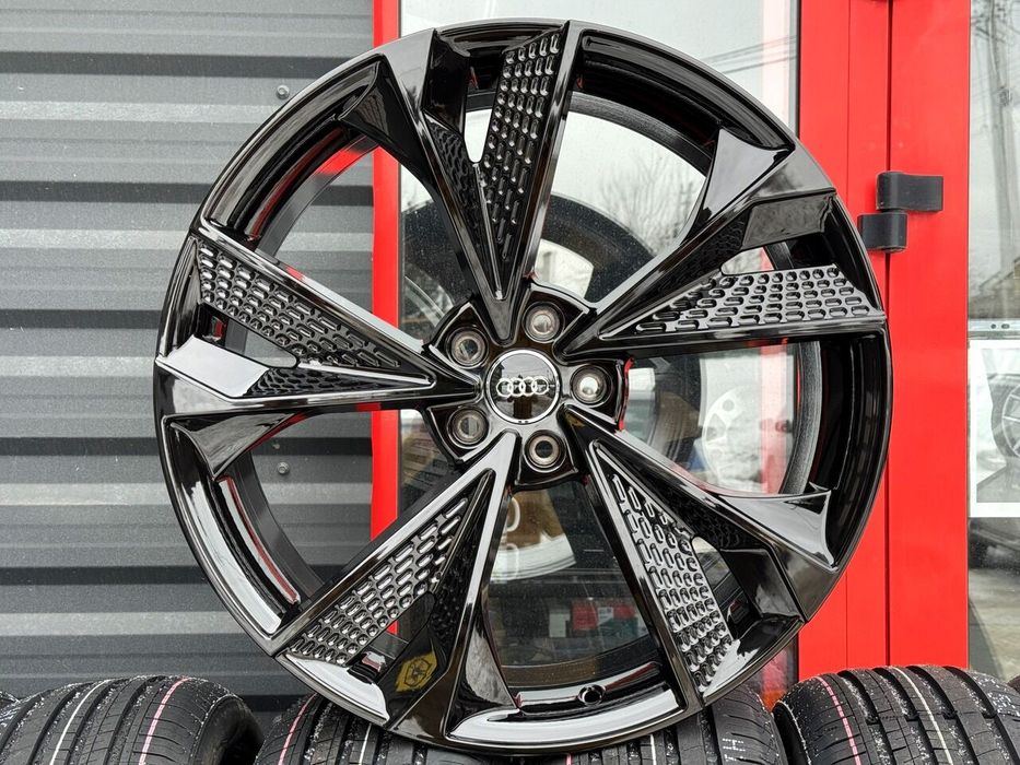 Чорні Нові R21 5x112 Audi Q7 Q8 Q5 VW Touareg Skoda Kodiaq A8 A7