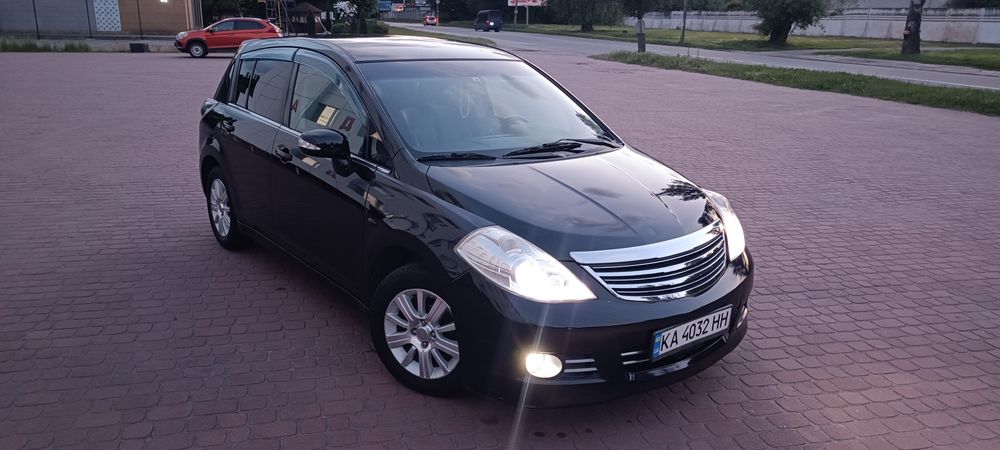 Продам Nissan Tiida Japan