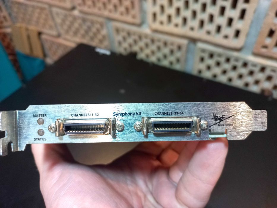 Apogee Symphony 64 - karta PCIe