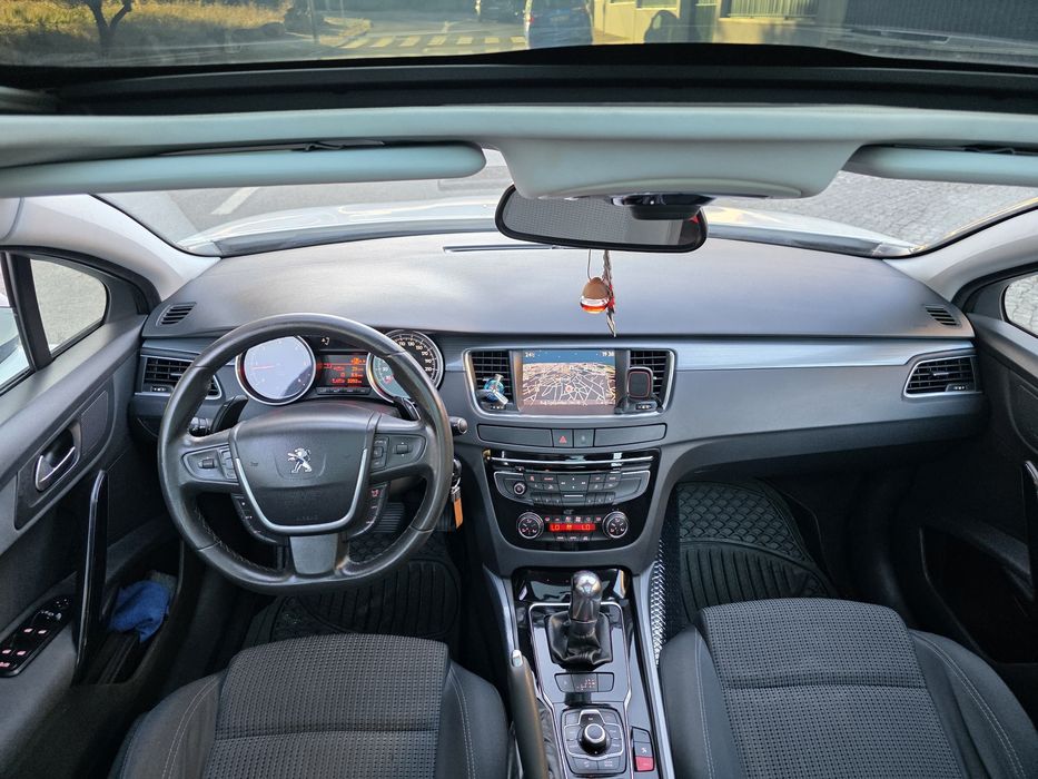 Peugeot 508 SW 1.6 e-HDI Allure Full Extras Caixa Automática Tecto Panorâmico RESERVADA