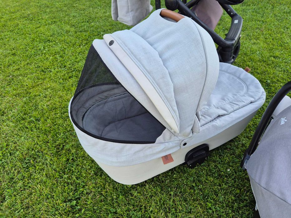 Wózek dziecięcy z fotelikiem samochodowym i bazą ISOFIX