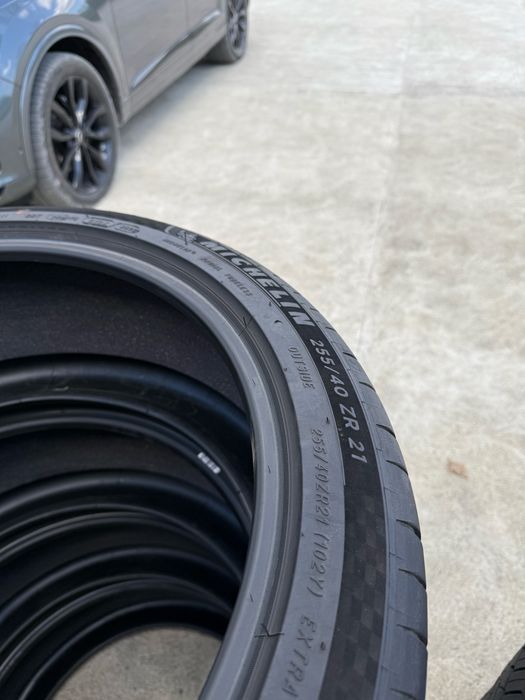 255/40/21 Michelin Pilot Sport 4S Acustic