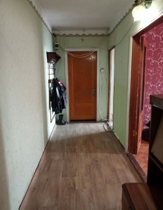 3 к квартира надовго